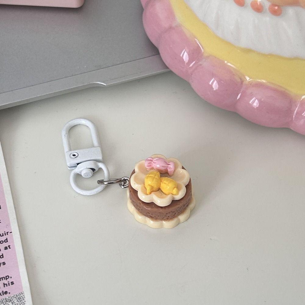 Cute Car Keyring Cartoon Party Gift Jewelry Simple Cake Pendant Keychain  Boudoir