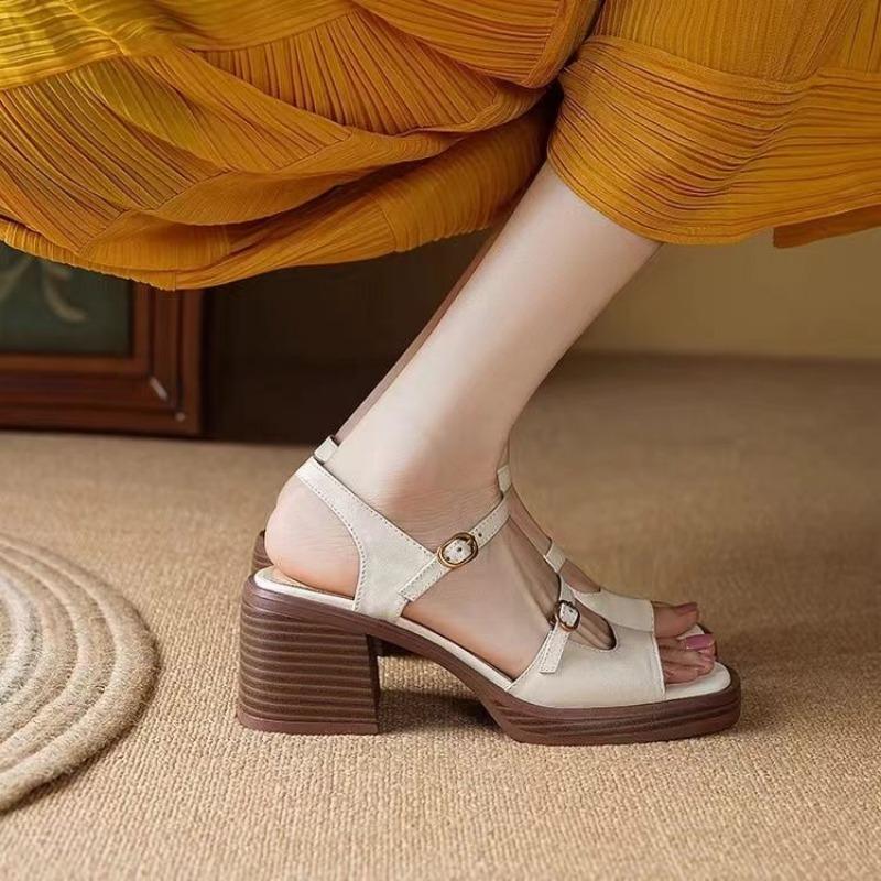 Fashion Woman Shoes Roman Style Beige Buckles Sandals for Women Dress Round Toe Tip Sabot Sandal 2024 Luxury Casual Original Trend Korea