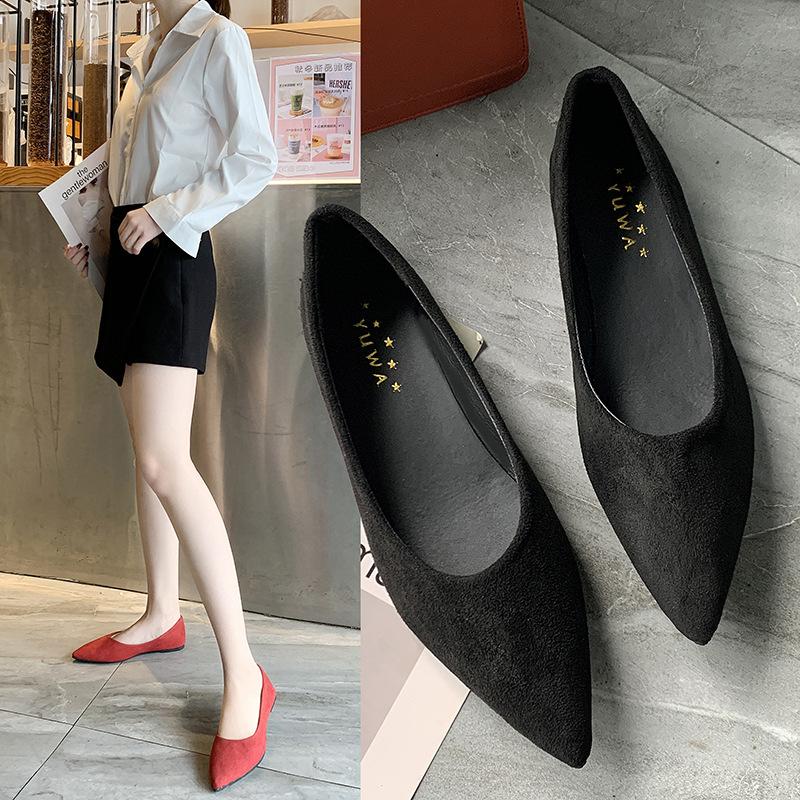 French temperament velvet pointed single shoes women's 2025 spring and summer new shallow mouth high-end niche soft-soled ladyshoes work shoes