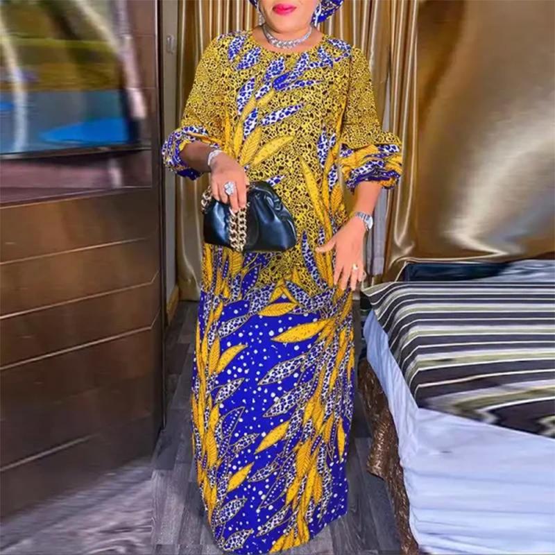 Женские платья больших размеров с круглым вырезом и коротким рукавом с принтом