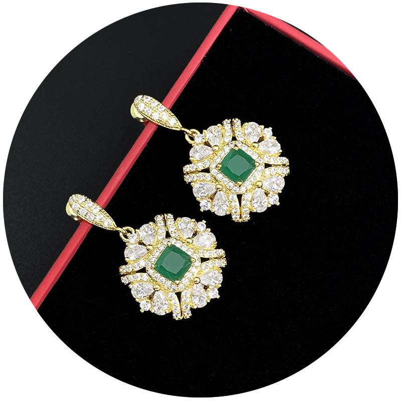 Jewelry Set, Copper-Plated Gold-Inlaid Zircon Jewelry Three-Piece Set, Necklace, Earrings, Ring Set.