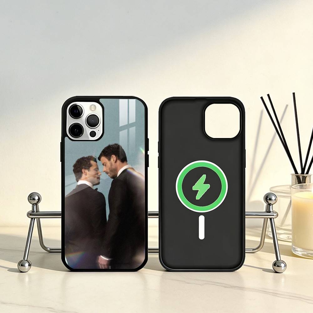 TV H-Heated R-Rivalry Phone Case For iPhone17,16,15,14,13,12,11 Plus,Pro Max Magnetic For Magsafe Wireless Charging