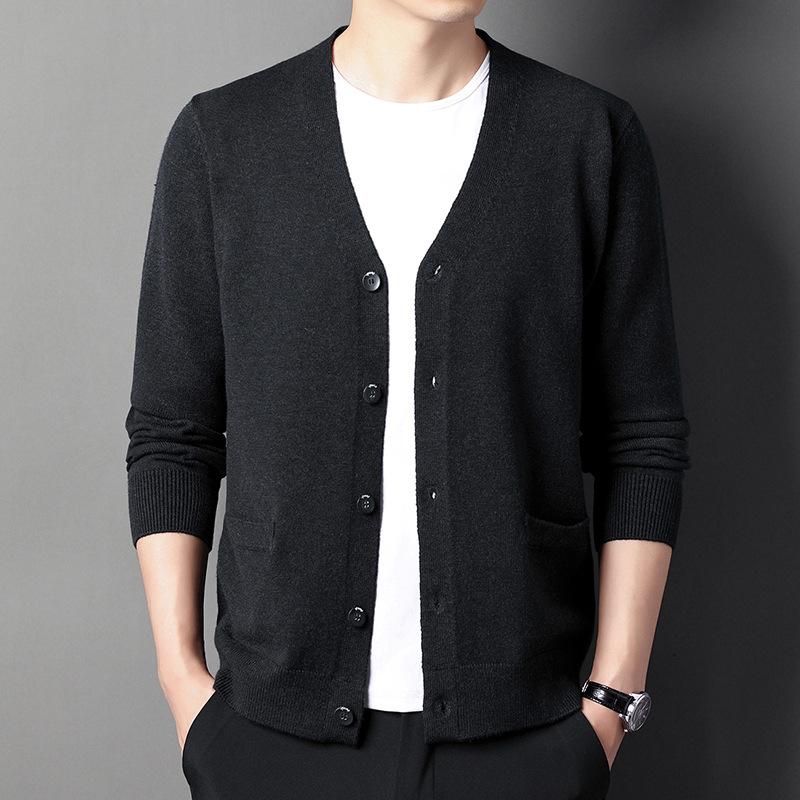 Autumn New V-neck Cardigan Men's Loose Casual Sweater Outer Sweater Men's Spring and Autumn Quality Sweater Jacket