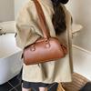 Autumn Retro Texture Bowling Bag Women's Bag 2025 New Simple Shoulder Pillow Bag Versatile Commuter Bag