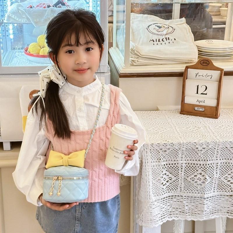 Trendy Gender-neutral Kids Shoulder Bag Featuring Adorable Butterfly Bow Pattern