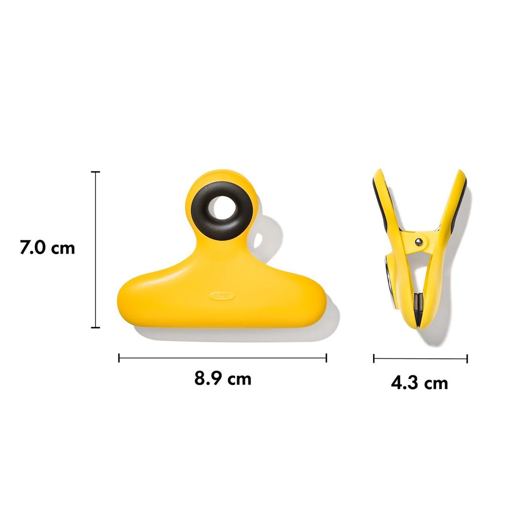 OXO Wide Magnetic Clip Set Perfect for sealing snack and food preventing moisture and convenient for attaching notes and recipes to the - bags,