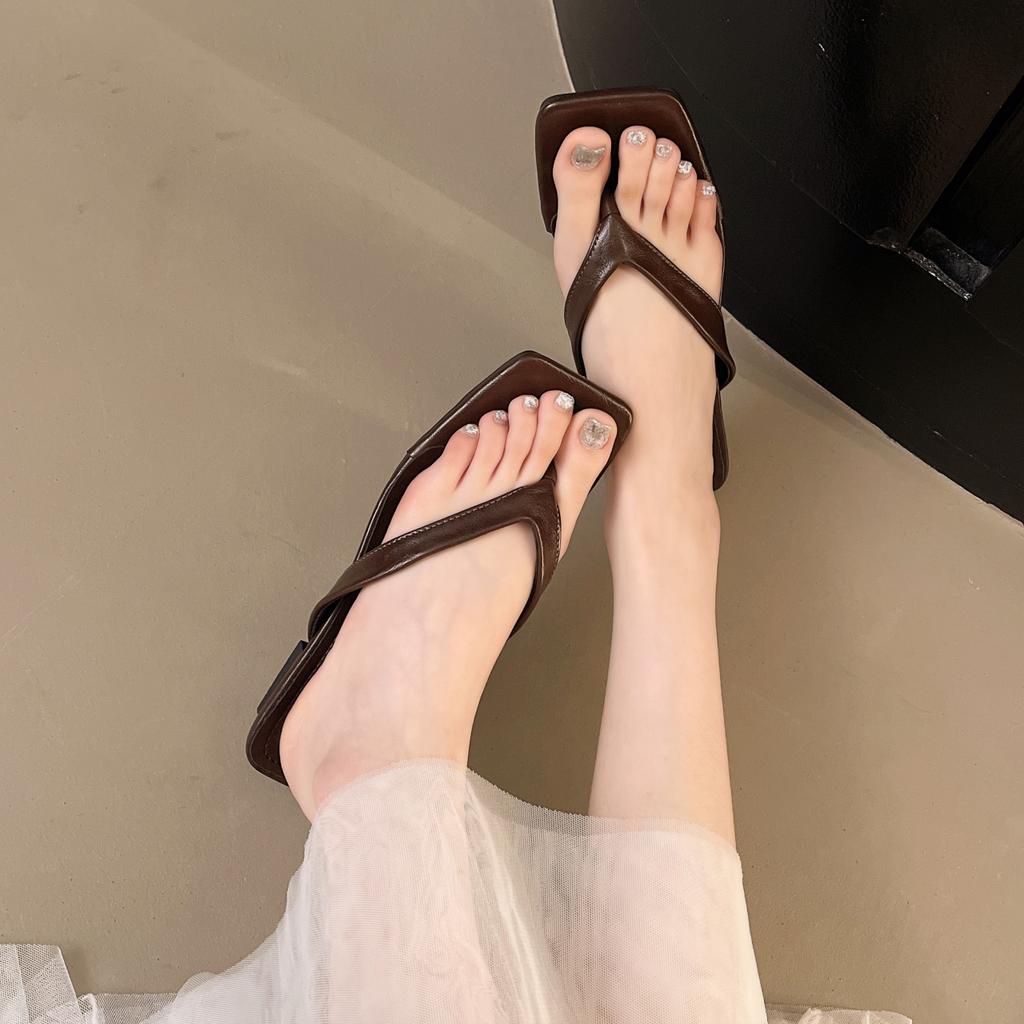 Fashion Summer Women Clip Toe Slippers Comfort Low Heel Slides Shoes Ladies Casual Dress Street Style Sandalis Flip-Flops Slippers