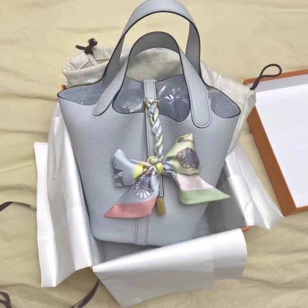 2024 Color-Matched Genuine Leather Bucket Bag, Lychee Grain Cowhide Handbag for Women