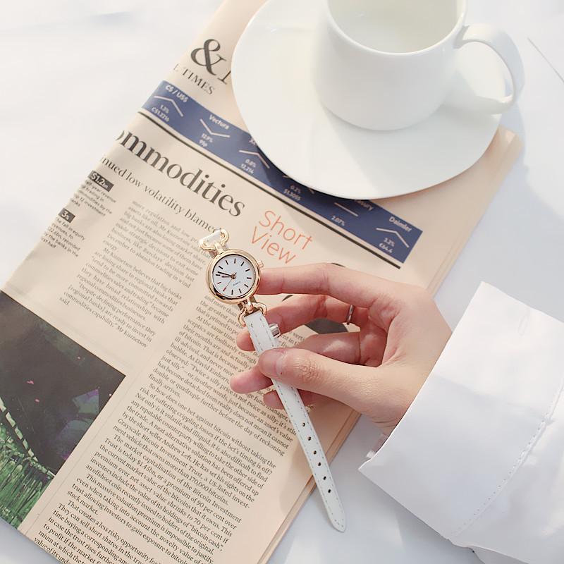 Популярные женские часы, простые женские часы из искусственной кожи с ремешком из искусственной кожи, модные кварцевые наручные часы, мини-часы с тонким циферблатом, кварцевые наручные часы