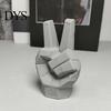 Фигурка жеста победы, 3D-печатная скульптура руки, Современная статуэтка из смолы для дома, офиса, Геометрическое искусство, Декор для стола, Креативное пальцевое украшение, полка
