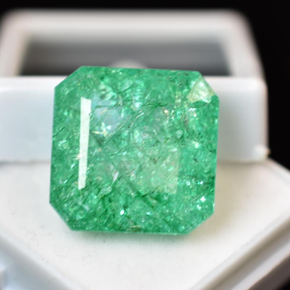Natural Green Emerald Loose Gemstone Pear Cut 5.90 ct for Jewelry Making and Gem Collections