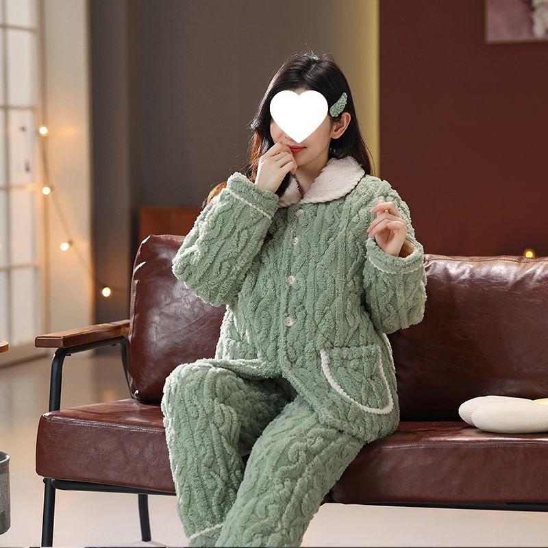 Пижама женская трехслойная утолщенная и милая зимняя можно носить больших размеров теплая стеганая домашняя одежда