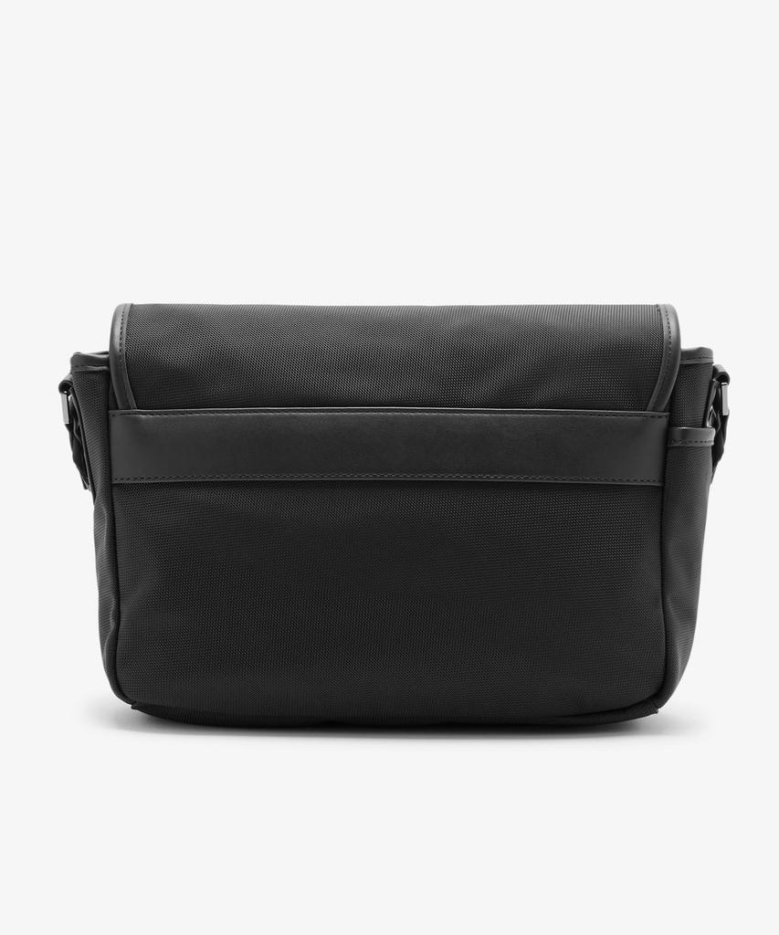 Мужская сумка-мессенджер Lacoste Everyday Vertical Lacoste Nh5158E56G 000