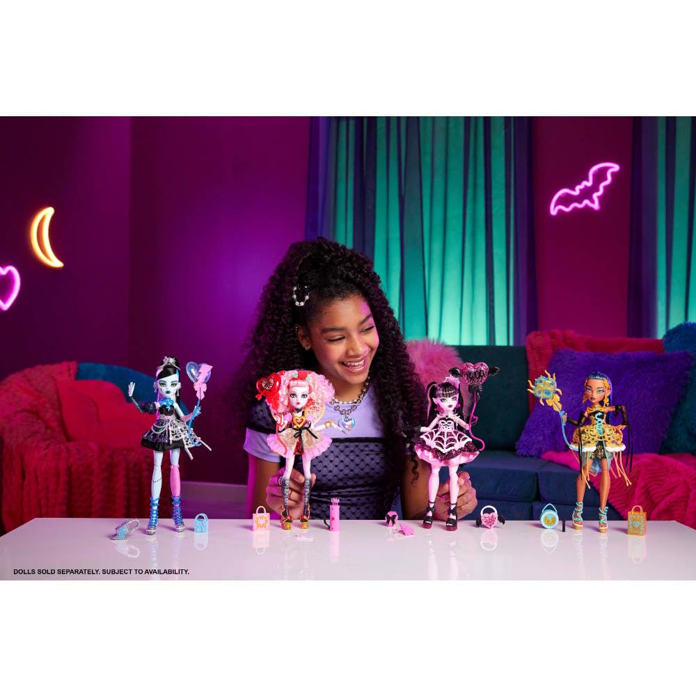 Monster high Страшный Сладкий День Рождения Клео Де Нил Набор Кукол Размер 29см Импорт из Японии Оригинал