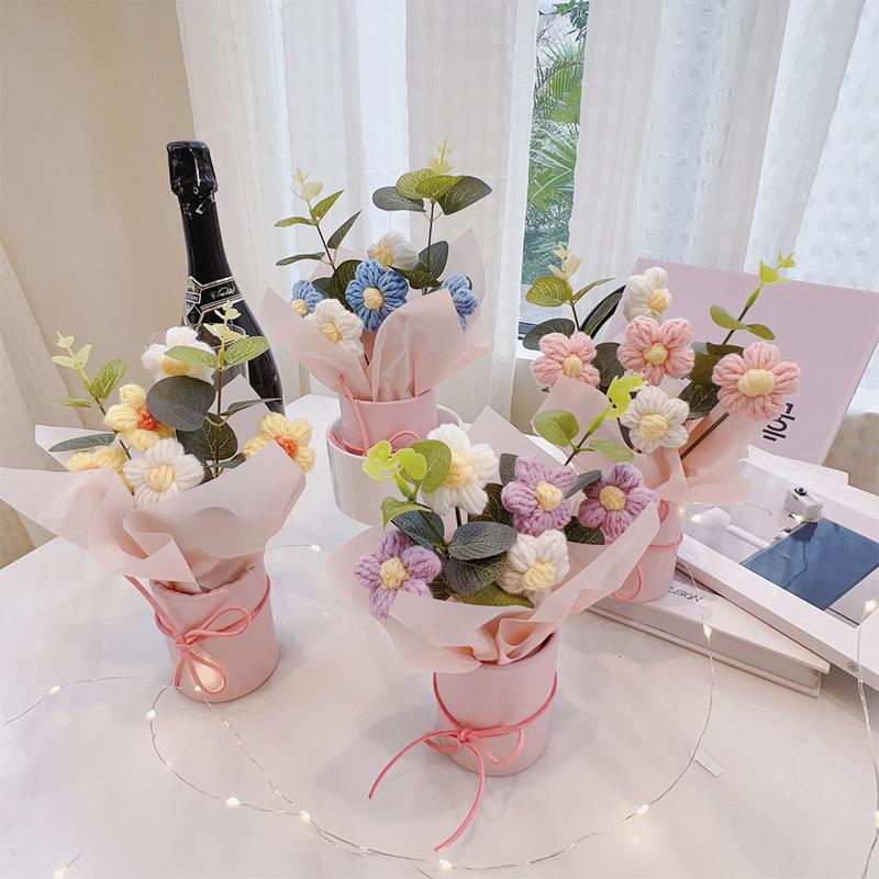 Diy Маленький Свежий Сладкий Упаковка Подарочный Вязаный Плюшевый Слоеный Букет Цветов Ручной Работы Многоцветный