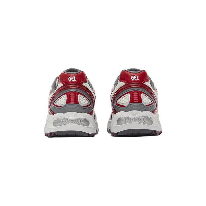 Asics Уличная повседневная обувь с амортизацией