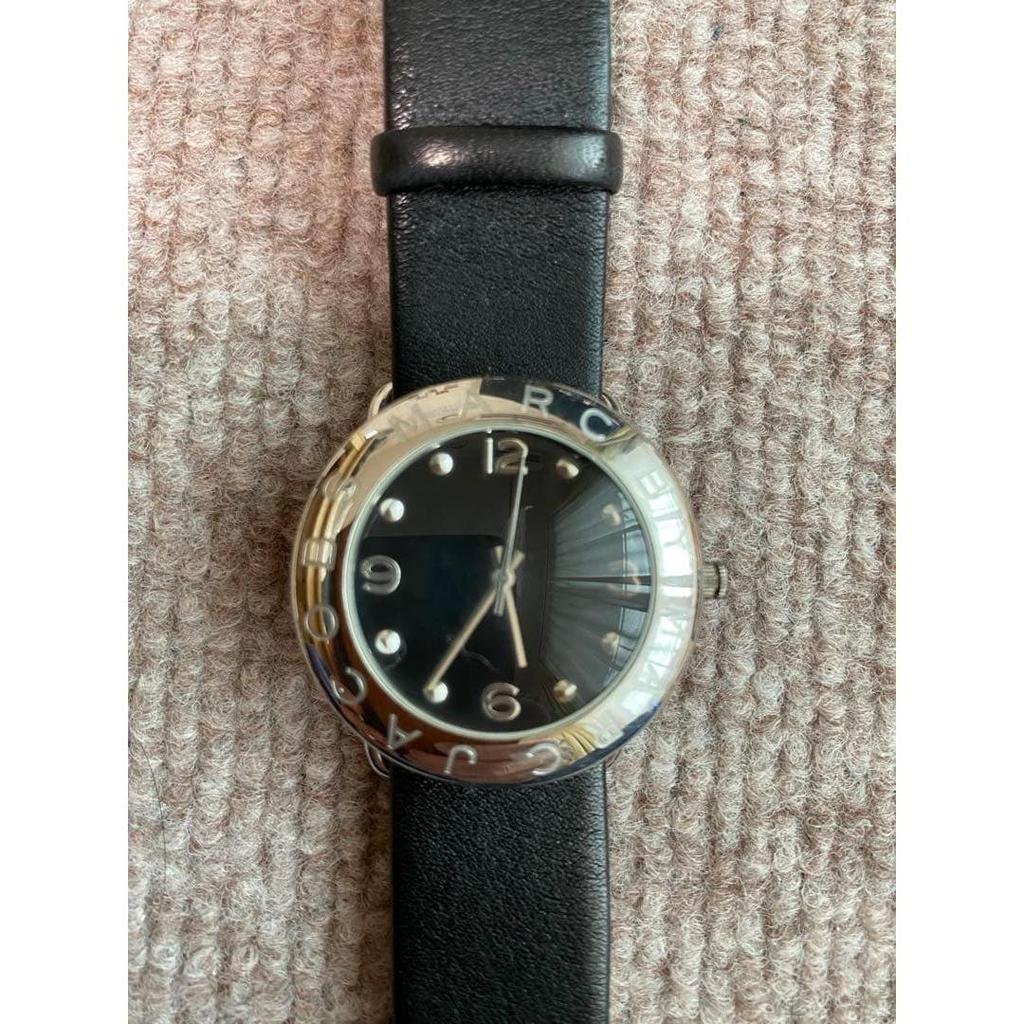 Б/у, хорошее состояние, кожаные часы Marc by Marc Jacobs