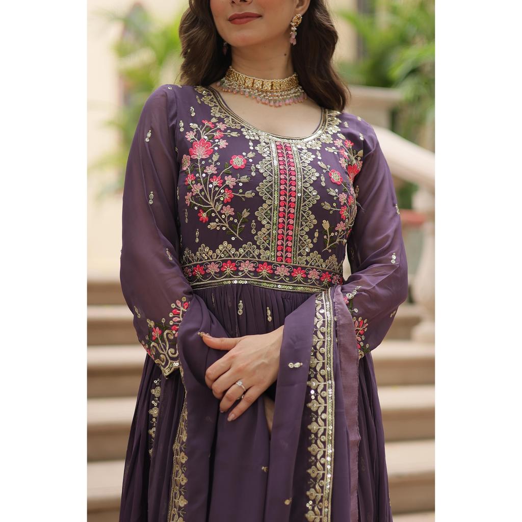 Премиальные дизайнерские готовые коллекции топ-шарары-дупатты 2025