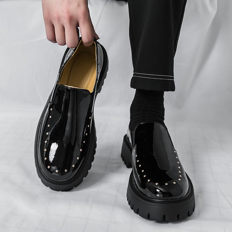 Лакированная кожа мужские туфли Модный минималистичный черно-белый стиль Вечеринка Повседневная офисная работа Уличная обувь Новые