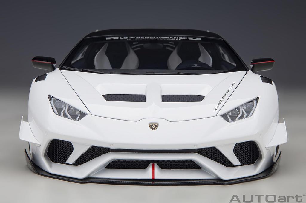 AUTOart Liberty Walk Works Lamborghini Huracan GT Белый Готовое изделие 1/18 LB-Silhouette