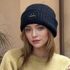 Шапки бини нового стиля, зимняя теплая шапка, шапка Y2K для женщин, однотонная, с нашивкой на лице, зимние вязаные шапки для девочек, подарок