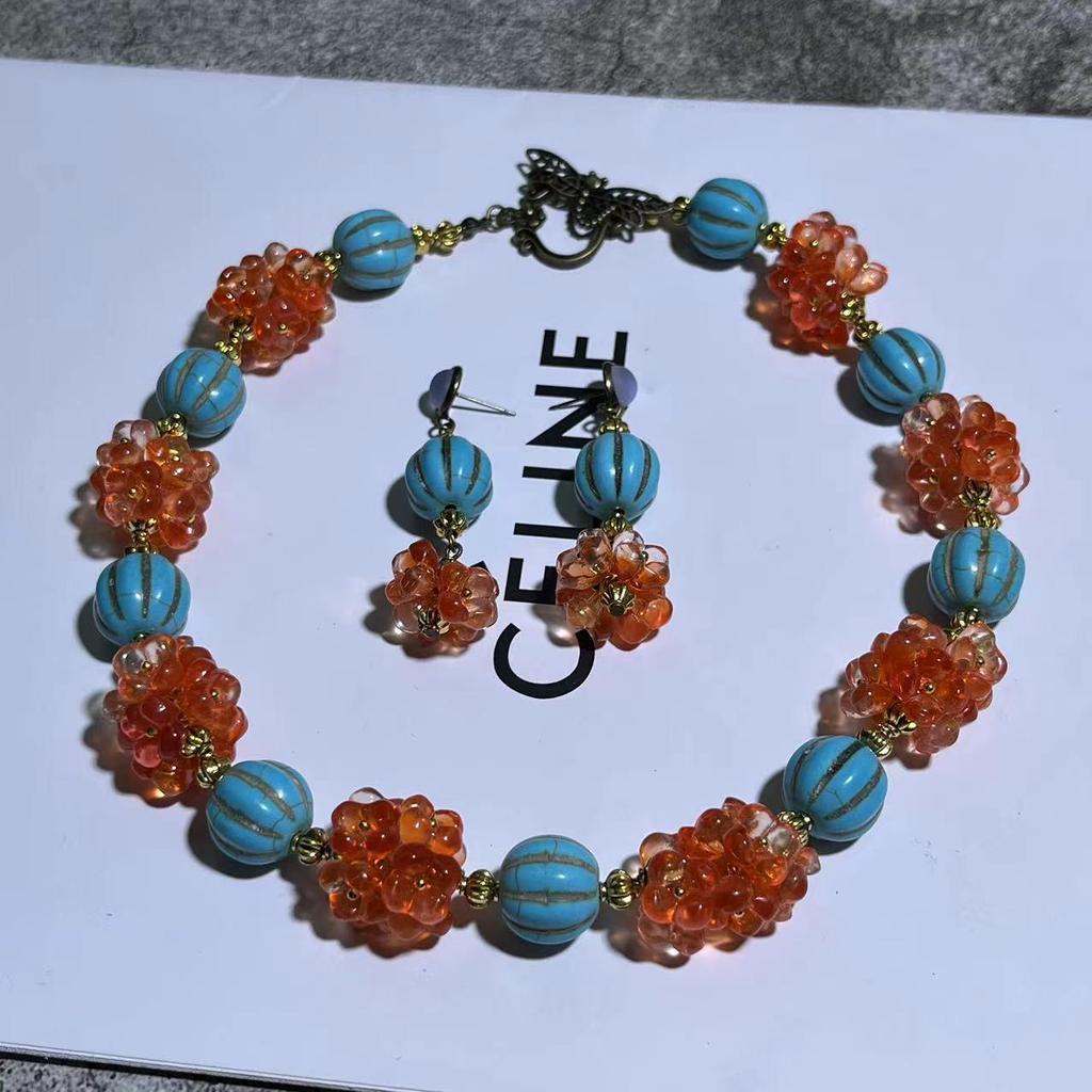 Vintage European & American Style Blue-Green Turquoise Necklace: Exaggerated Glass Women's Clavicle Chain Jewelry