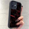 Черный Чехол для iPhone 14/15/16/17 Pro Max с Красным Светящимся Узором «Лестница»