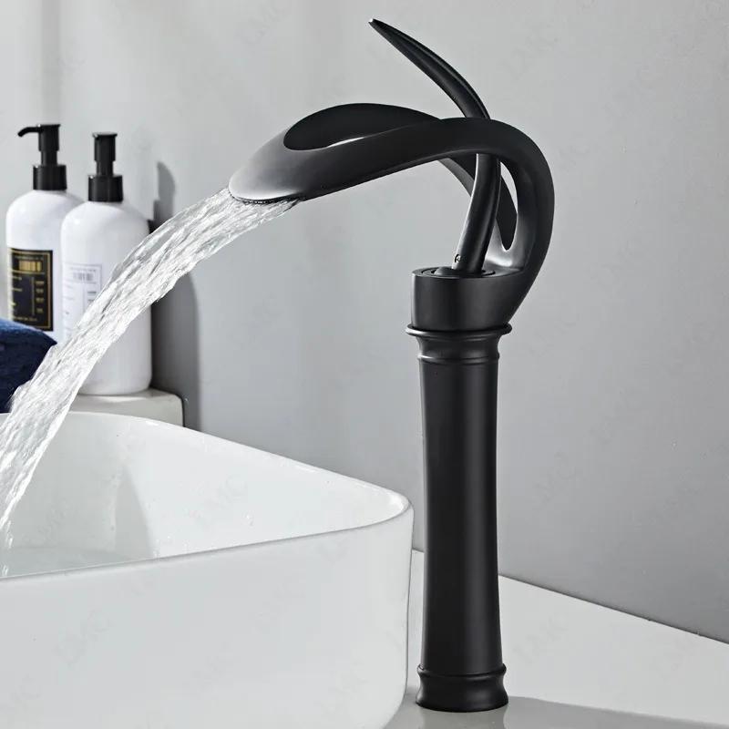 Creative Waterfall Style Single Handle Bathroom Faucet Brass Hot And Cold Sink Faucet for Bathroom Counter Basin