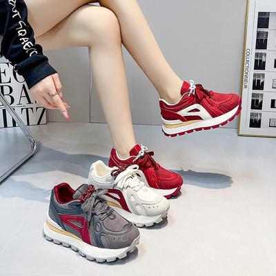 Женская обувь со скрытой платформой, новые осенние кроссовки на платформе, для бега, маленькие и легкие кроссовки «папины»