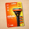 Gillette Fusion5 Men' Razor Plus 4 Replacement Blades