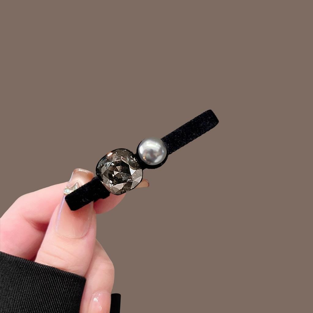 1pc Velvet Black Diamond Pearl Hair Clip with Retro Style Edge Clip Light Luxury and High-end Feel Bangs and Broken Hair Clip