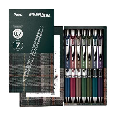Шариковая ручка Pentel Гелевые чернила Energel Нажимной тип Ограниченная серия Серебристый корпус Ограничено 7 цветами 0,7 мм BL77-L7