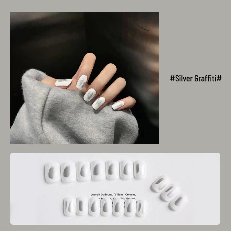 Youduo Wearable Detachable False Nail Set - Ready-to-Wear Nail Art for Any Occasion.