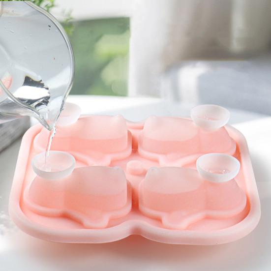 Penguin Shape Ice Tray Mold Non-stick Reusable Ice Cubes Silicone Whiskey Ice Penguin Mold Kitchen Accessory
