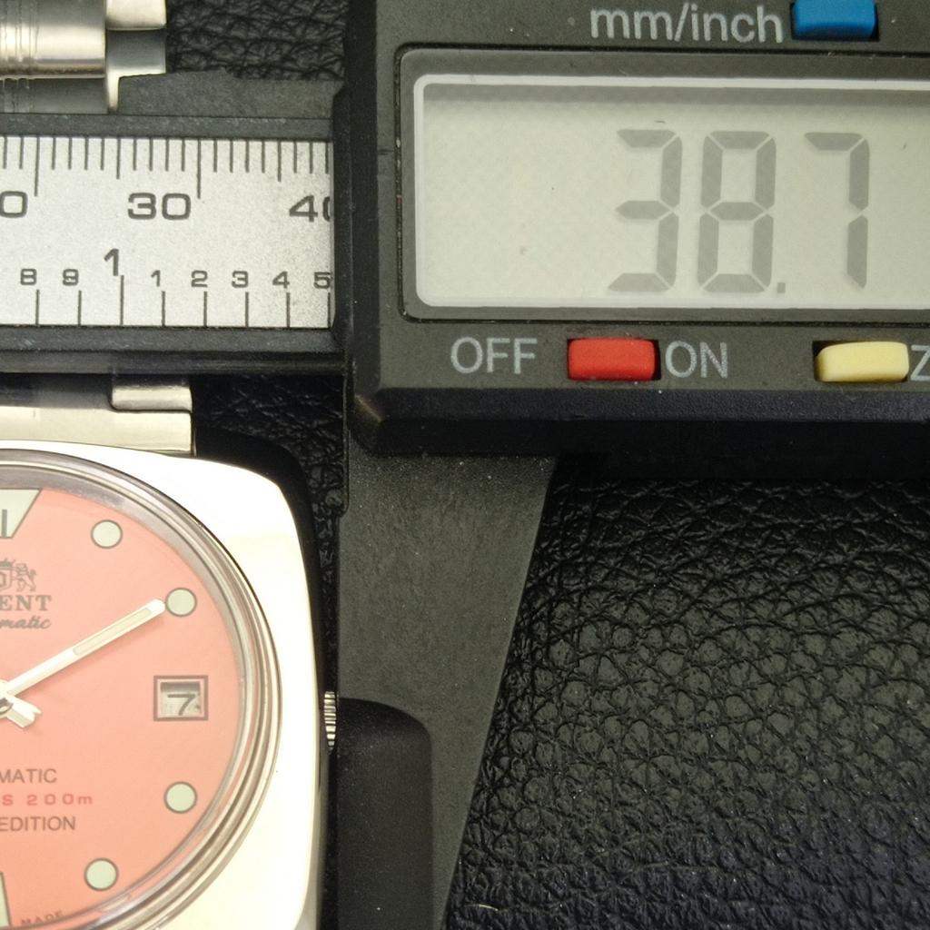 USED ORIENT AUTOMATIC 46941 JAPAN MENS VINTAGE PEACH COLOR DIAL WATCH A702210-5 R123-a702210