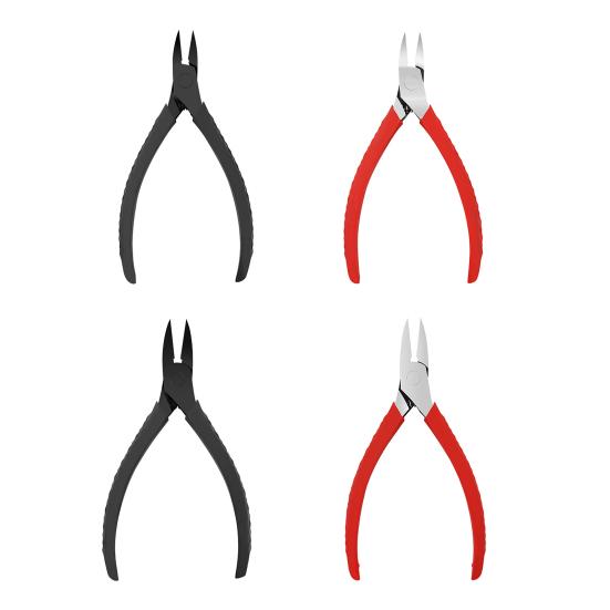 Полезные ножницы для дизайна ногтей. Просты в использовании. Без заусенцев. Экономия труда.