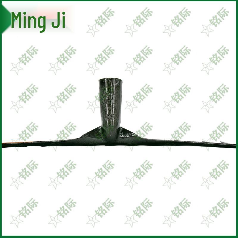 13-Tooth Garden Rake with Handle