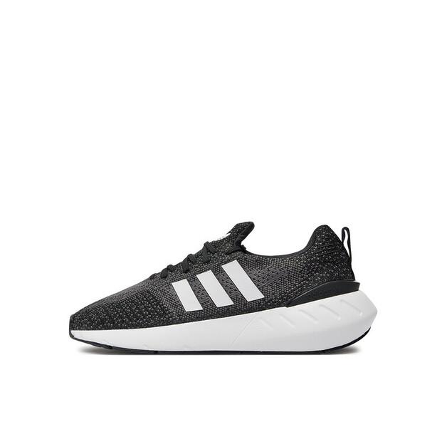 Кроссовки adidas Swift Run 22