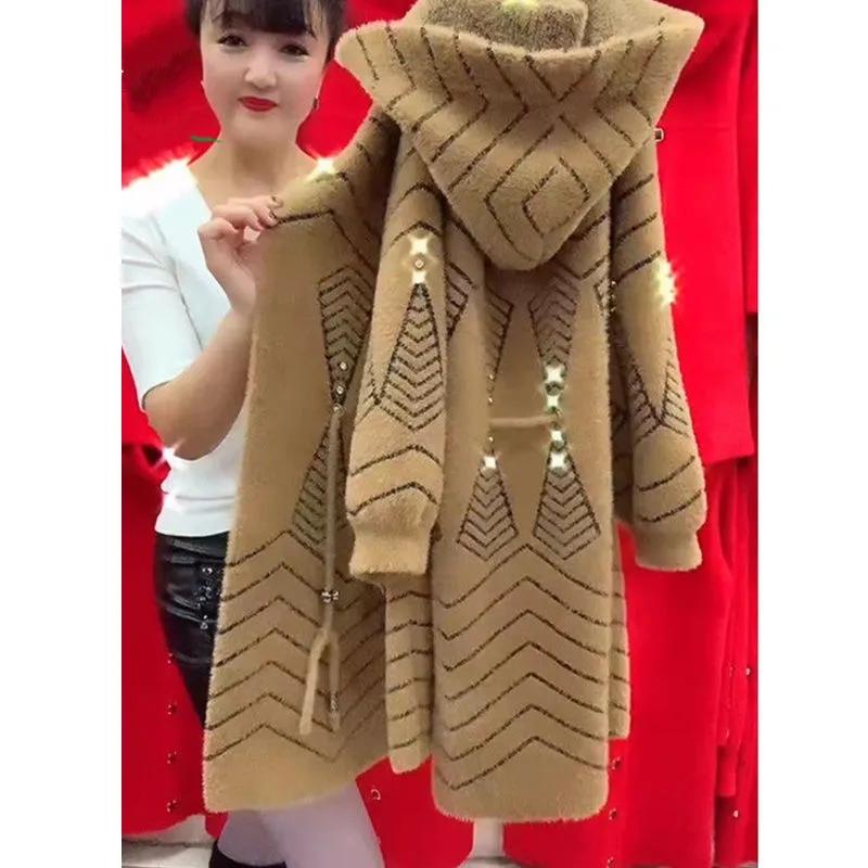Женская зимняя куртка 4XL Длинное утолщенное пальто из искусственного норкового кашемира Вязаный кардиган для женщин среднего возраста Свитер