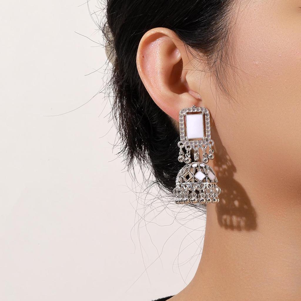 Богемные ретро серьги с кисточками и инкрустированным бриллиантовым шариком