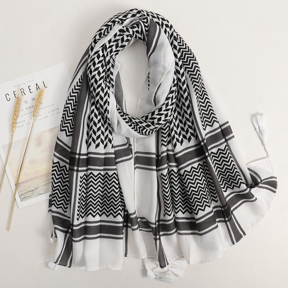 2024New Ethnic Print Beach Travel Scarf Women Tassel Fringed Shawl Seaside Holiday Sunscreen Beach Scarves 180*90cm