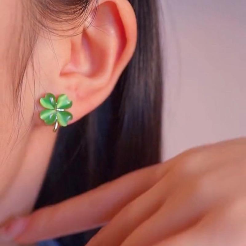 Женские серьги-гвоздики Lucky Cat's Eye с четырьмя листочками клевера, зеленые нежные серьги-гвоздики, элегантные ювелирные изделия, банкетный подарок для мамы