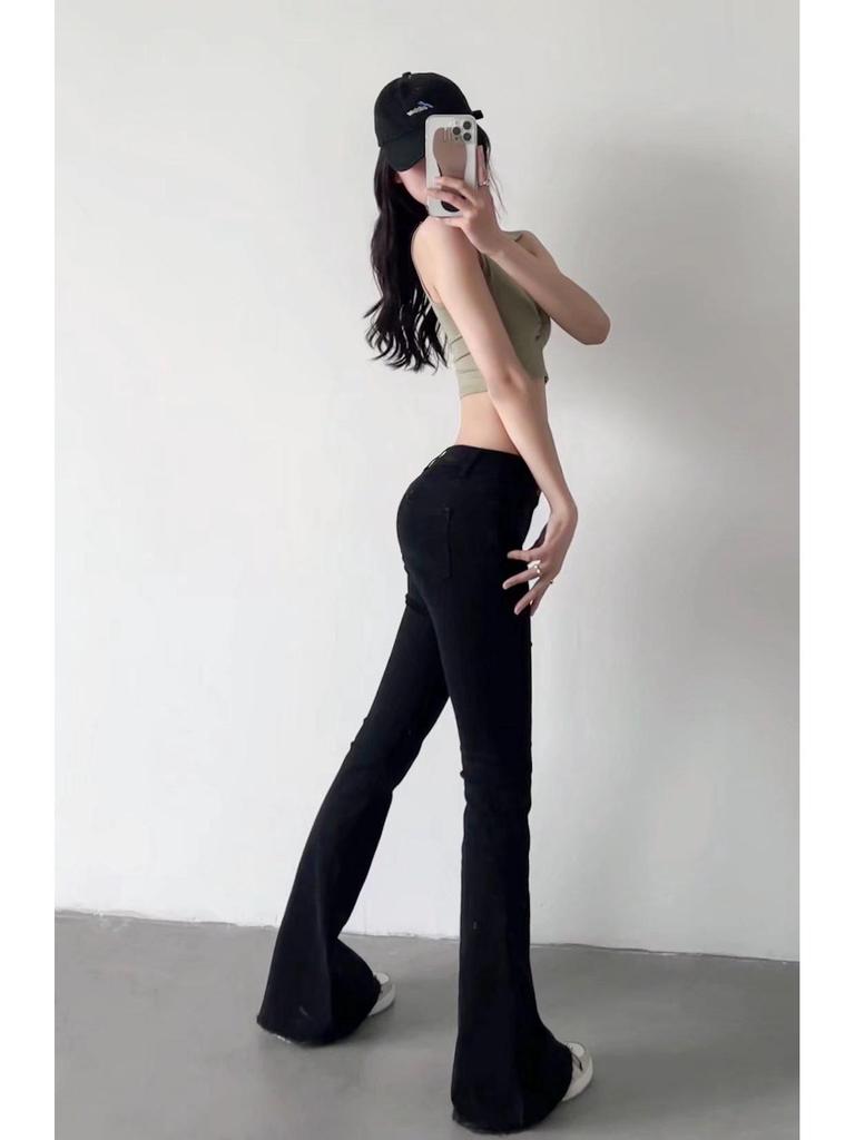 2024 Early Autumn Low-Waisted Slim Fit Flare Jeans for Women with Washed Frayed Hem.
