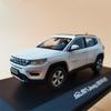 1:43 Джип Компас Внедорожник Сплав Модель Автомобиля Литье под Давлением Металл Внедорожник Модель Автомобиля Симуляция Миниатюрный Масштаб Коллекция Подарок для Детей