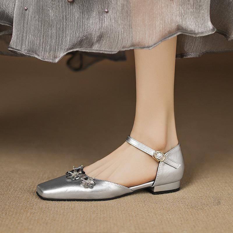 New women's casual sandals buckle low heel rubber sole large size summer bag heel comfortable black flat sandals women