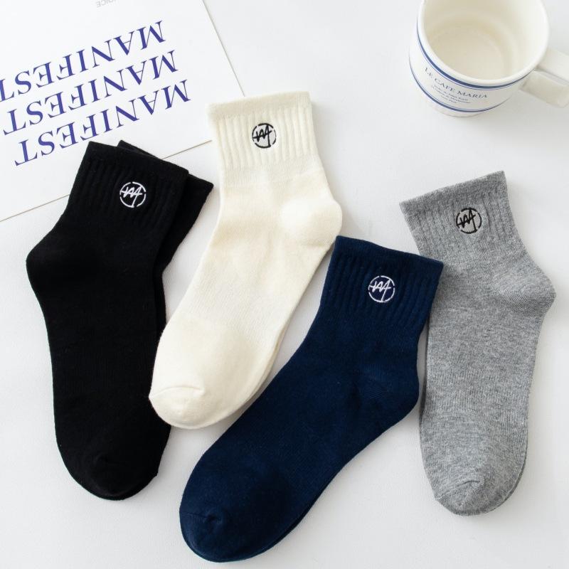 Мужские весенне-осенние спортивные носки из чистого хлопка однотонные с вышивкой