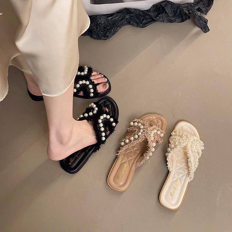 Xiaoxiangfeng классные тапочки женские летние 2025 года корейская версия новая верхняя одежда в стиле феи женские модные тапочки с бисером на плоской подошве