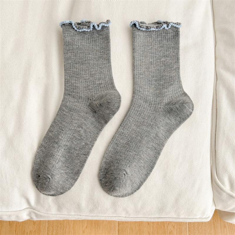 Ladies Spring and Autumn Sweet Solid Color Fungus Lace Ballet Wind Drum Pile Socks