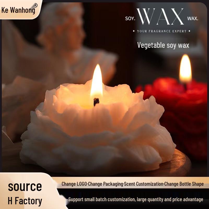 Светящаяся в темноте ароматическая свеча из соевого воска - Роза и Пион