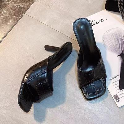 Модная универсальная модель интернет-знаменитости 2025 лето новая квадратный носок рыбий рот высокий каблук тонкий каблук большой размер открытый носок крутые шлепанцы женские